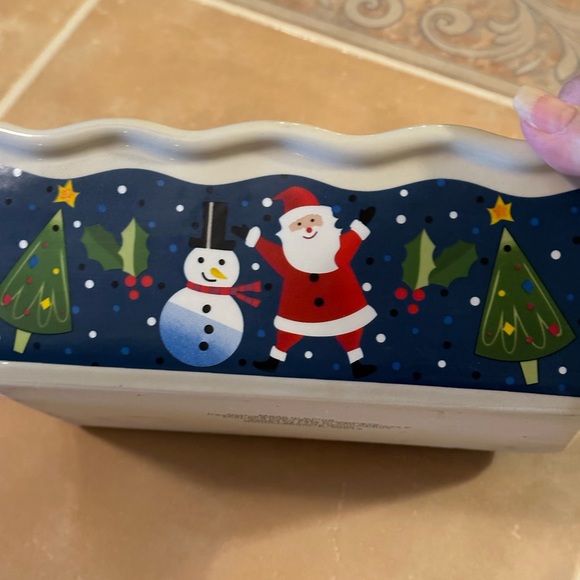 NWOT 2 Holiday Loaf Dishes - Picture 2 of 12